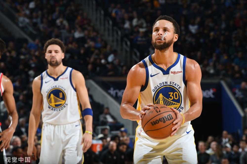 赛季陷入了 赛季陷入了