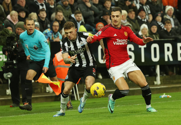 中国男足的 中国男足的