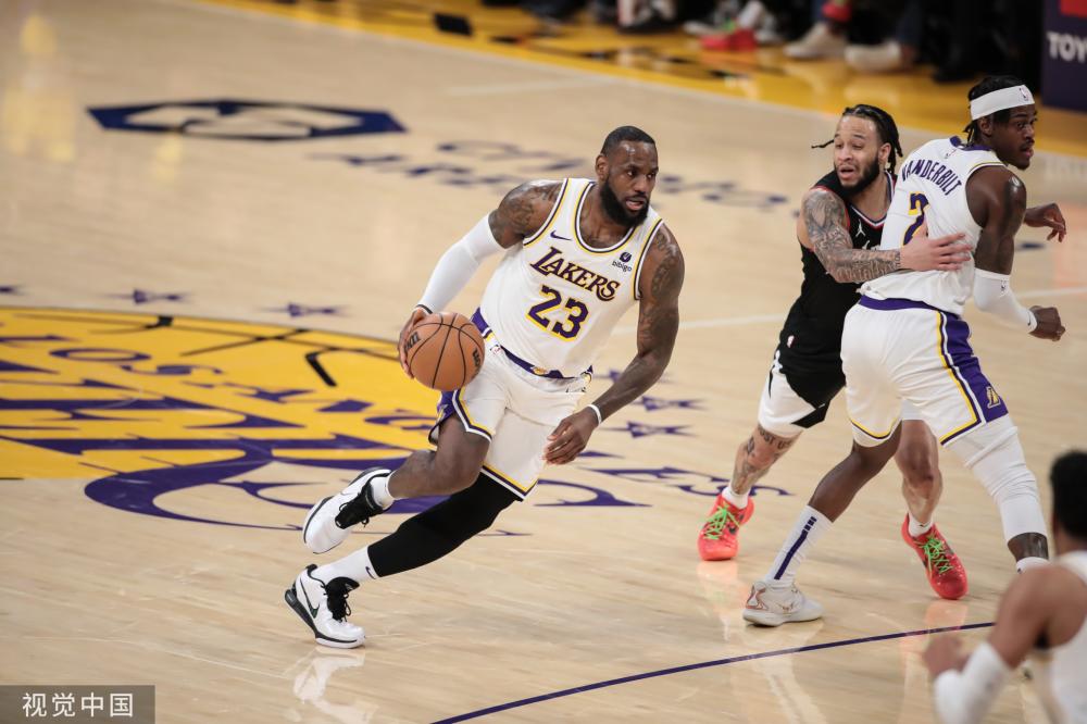 这一消息引 这一消息引