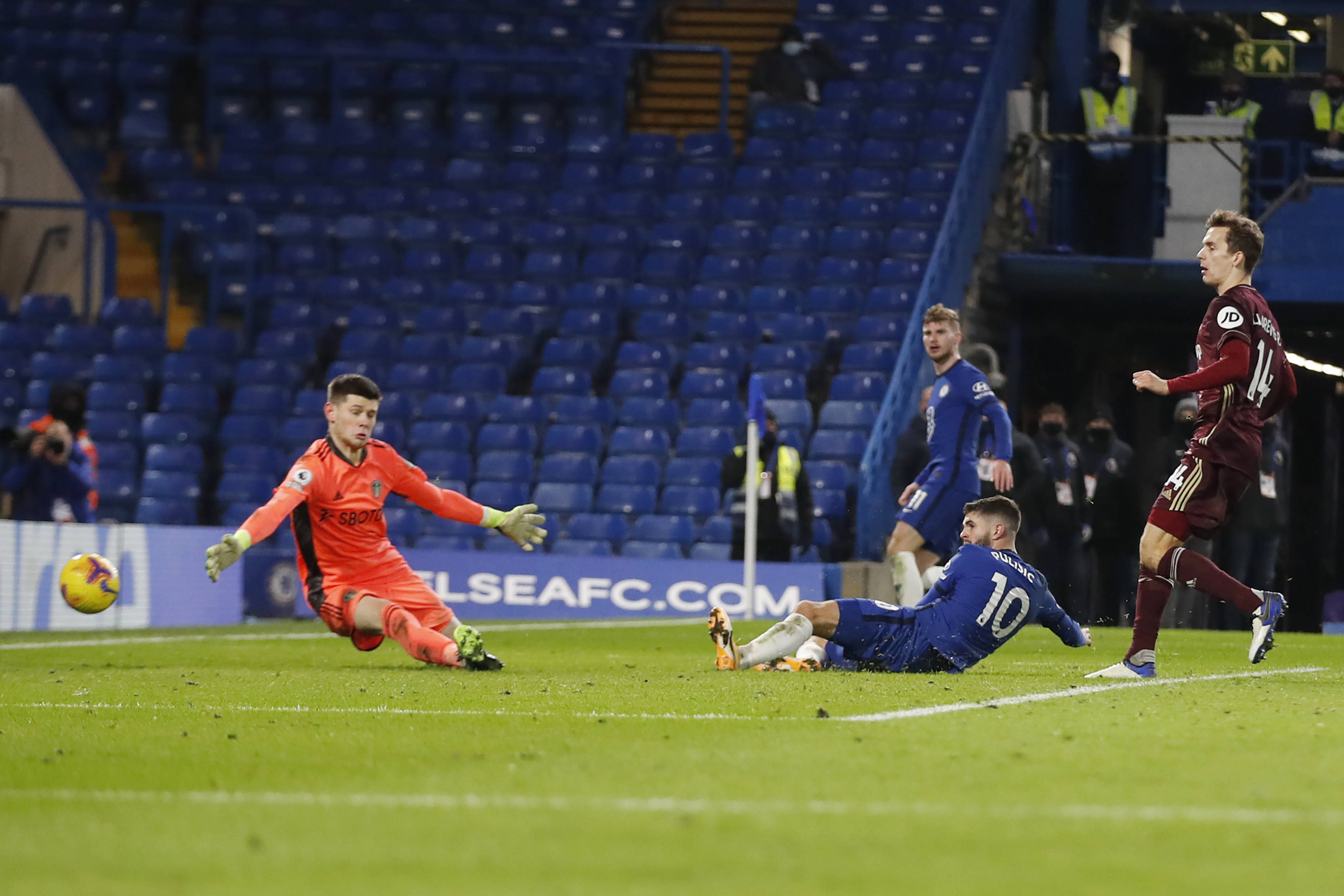 攻破对方防 攻破对方防